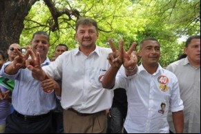 Marcelinho Carioca, Wilson Martins e Romário(Imagem:Divulgação)