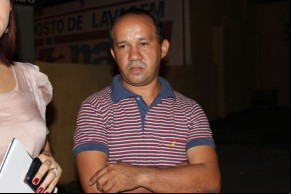 João conseguiu sair do carro com as duas filhas antes do incêndio.(Imagem:Divulgação)