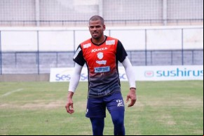 Andrade foi o único jogador que teve o nome ligado a uma suposta confusão na Paraíba(Imagem:florianonews.piauiconectado.com)