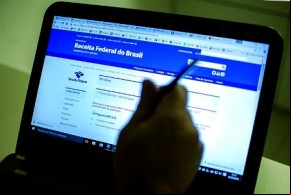 Receita Federal inicia etapa da malha fina de empresas.(Imagem:Marcelo Camargo/)