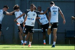 Santos jogará amistoso contra ex-time de Ronaldinho Gaúcho no México.(Imagem:Diário do Litoral)