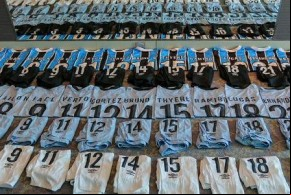 Grêmio recebe placa comemorativa e tem uniformes definidos para Mundial de Clubes.(Imagem:Superesportes)