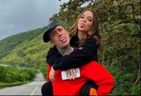 Mel Maia faz tatuagem em homenagem ao namorado, MC Daniel(Imagem:Reprodução)