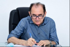Prefeito de Floriano, Antônio Reis(Imagem:SECOM)