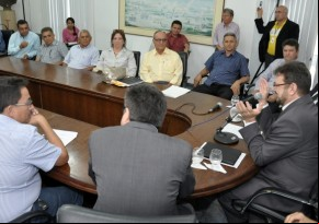 Governador reúne prefeitos eleitos no Karnak. (Imagem:Kalberto Rodrigues/PK)