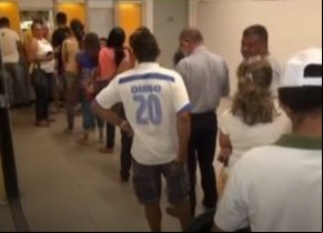 Clientes reclamam de falta de dinheiro em caixas eletrônicos em Floriano.(Imagem:Divulgação)