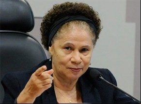 Senadora Regina Sousa (PT)(Imagem:florianonews.piauiconectado.com)