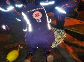 Mulher morre ao ser atropelada por ambulância do Samu no PI.(Imagem:Reprodução)