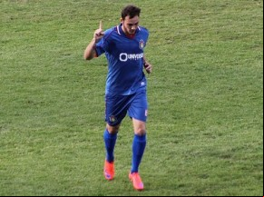 São Caetano, do artilheiro da competição Jô, encara o Coruripe-AL na segunda fase da Série D do Brasileirão.(Imagem:Marcelo Santoro)