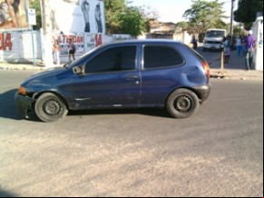 carro envolvida na batida(Imagem:redação)