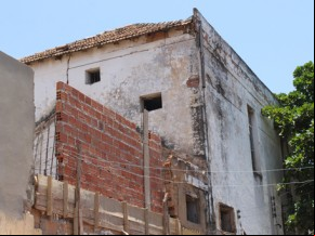 Parede desaba e operário morre em construção no centro de Teresina.(Imagem:Raulino Neto )