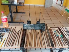 Barras de ferros usadas como armas.(Imagem:Divulgação/Sinpoljuspi)