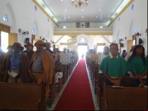 Vaqueiros cavalgaram em homenagem a São Pedro de Alcântara em Floriano.(Imagem:FlorianoNews)