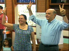 José Serra vota em SP(Imagem:G1)