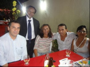 Hayalla comemorou sete anos do jornal Perfil em Floriano.(Imagem:FlorianoNews)