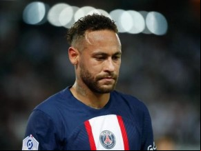 PSG confirma que Neymar precisará ar por cirurgia no tornozelo direito(Imagem:Divulgação)