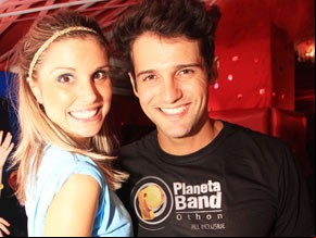 Ex-BBBs Flavia Viana e Fernando.(Imagem:Divulgação)
