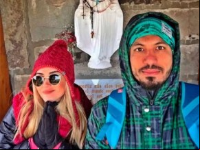 Ex-BBB Fernando revela que Aline está grávida do primeiro filho do casal.(Imagem:MSN)