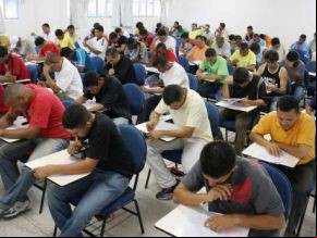 129 concursos têm inscrições abertas para 39,6 mil vagas.(Imagem:Divulgação)