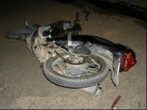 Motociclista envolvido em acidente(Imagem:Léo Miranda)