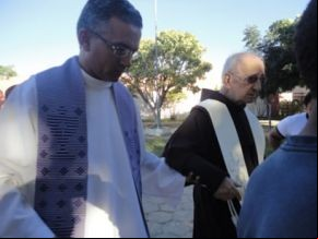 Frei Miguel e Frei Vicente da Paróquia de N. Sra. das Graças(Imagem:FlorianoNews)