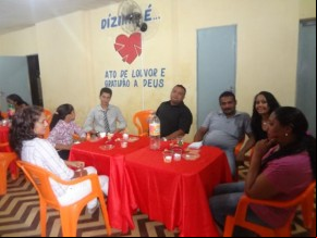 Escola Mega de Floriano realizou confraternização com alunos da 8ª série.(Imagem:FlorianoNews)