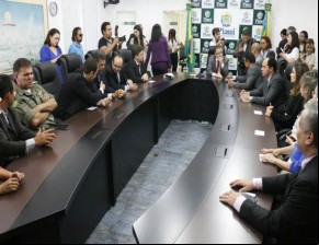 Seis novos defensores públicos são nomeados no Palácio de Karnak.(Imagem:florianonews.piauiconectado.com)
