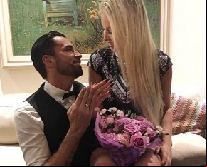 Latino pede Jéssica Rodrigues em casamento.(Imagem:Instagram)