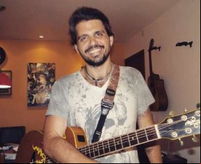 Marcus Menna retoma carreira musical(Imagem:Divulgação)
