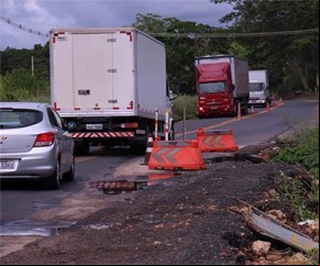 BR-343 segue interditada e PRF recomenda rotas alternativas.(Imagem:florianonews.piauiconectado.com)