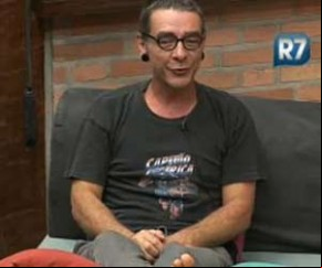 Carrasco contou história sobre choro em família(Imagem:Reprodução / Rede Record )