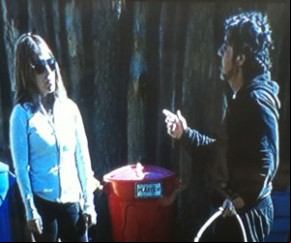   João se desculpa com Raquel.(Imagem:Reprodução / Rede Record)