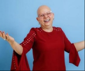 Escritora Vania Rozzett, de 54 anos.(Imagem:Anderson Braga)