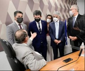 A pressão interna de senadores pela conclusão dos trabalhos da I da Covid em um eventual apogeu deixará frentes de investigação sem respostas.  O colegiado que iniciou as apuraçõ(Imagem:Reprodução)