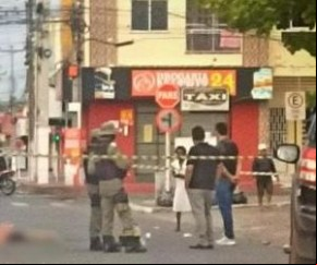 Homem é assassinado a tiros no Centro da cidade de Piripiri(Imagem:Reprodução)