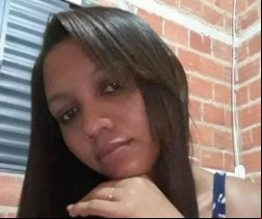 Laysse Carvalho foi encontrada morta dentro de casa em Nazária.(Imagem:Reprodução/Facebook)
