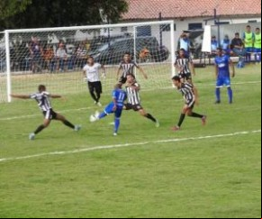 Parnahyba não consegue vencer o Cori-Sabbá em casa e não saem do zero.(Imagem:Portalcostanorte)