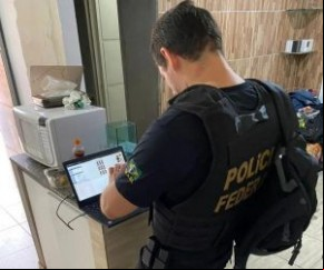 Homem é preso com vasto material pornográfico infantil em Teresina(Imagem:Divulgação)