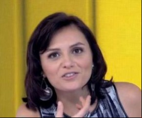Monica Iozzi voltou a falar no programa 'Vídeo Show' desta quinta-feira, 9 de julho de 2015, que os jovens devem ouvir menos música sertaneja.(Imagem:Reprodução, TV Globo)