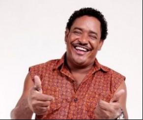 Compadre Washington pode ser preso por dívida de pensão.(Imagem:Famosidades)