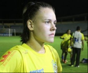 Com gol e belos es, Andressinha foi um dos principais nomes na partida.(Imagem:André Leal)