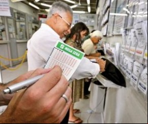 Mega-Sena pode pagar R$ 3 milhões neste sábado.(Imagem:Divulgação)