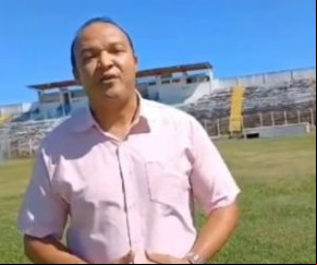 Vereador Ancelmo Jorge supervisiona obras de reforma e reparos na iluminação do Estádio Tiberão.(Imagem:Reprodução/Instagram)