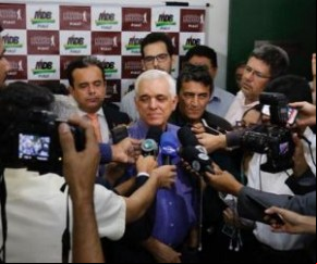 MDB sinaliza divisão e decide se aceita proposta do governador nesta quinta (19).(Imagem:florianonews.piauiconectado.com)