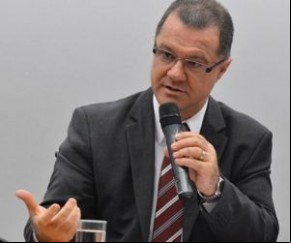 Ex-Ministro da Previdência, Carlos Gabas (PT)(Imagem:florianonews.piauiconectado.com)