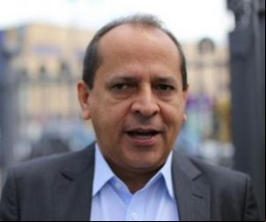 Secretário Hélio Isaias.(Imagem:Thiago Amaral/florianonews.piauiconectado.com)