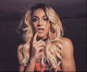 Após infecção, Pabllo Vittar a por cirurgia.(Imagem:Instagram)