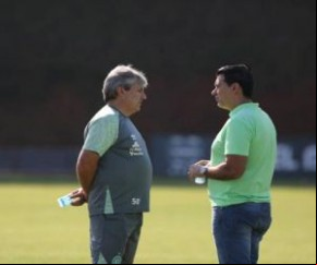 Gilson Kleina durante último treino da Chapecoense antes do jogo diante do Paraná.(Imagem:Sirli Freitas)