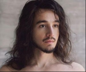 Tiago Iorc anuncia 1ª turnê após ar mais de um ano sumido.(Imagem:Divulgação)