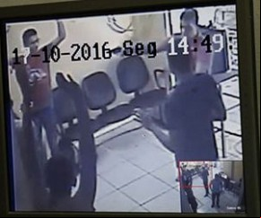 Dupla armada invade autoescola e rouba 12 celulares e notebook no PI(Imagem:Divulgação)